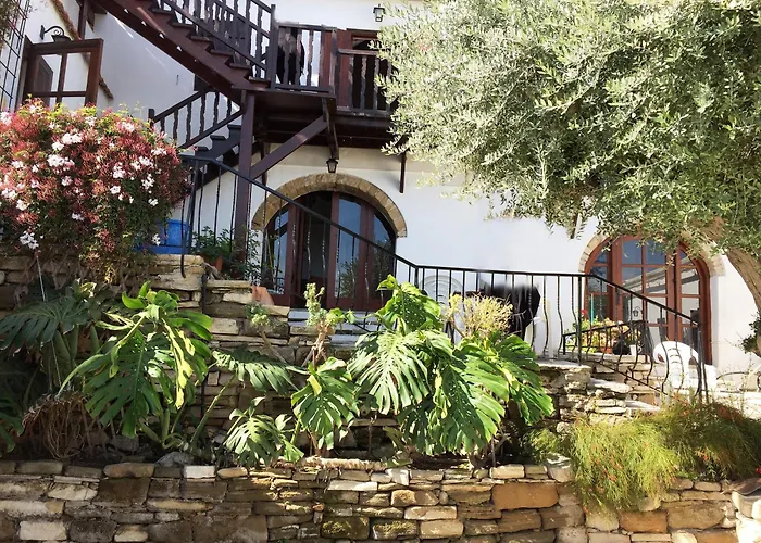 Cobblers Villa Maróni