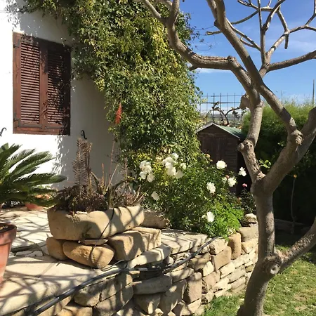 Villa Cobblers Maroni