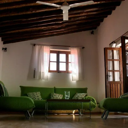 Villa Cobblers Maroni