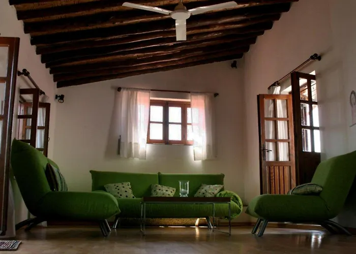 Villa Cobblers Maroni